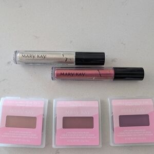 Mary Kay Shimmer Liquid Eye Shadow and Blush Set